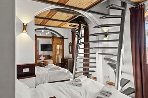 2 habitaciones, tabla de planchar con plancha, wifi y ropa de cama 