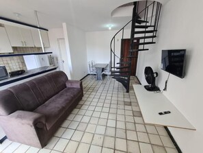 Basic Apartment | Living room | TV - Duplex Beira Mar Pajuçara Maceió (Maceió)