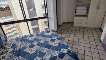 Basic Apartment | 2 bedrooms, free WiFi