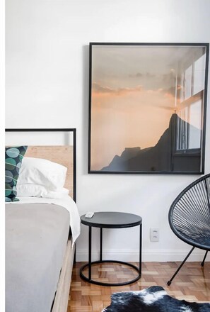 3 多间卧室、熨斗/熨衣板、WiFi、床单