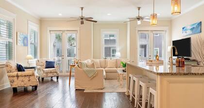 Emerald Gem by Avantstay Pool Access, 3mins to Beach!