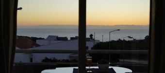 Amazing Lodge by the Ocean - Fully Equipped!