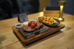 Café da manhã, almoço e jantar