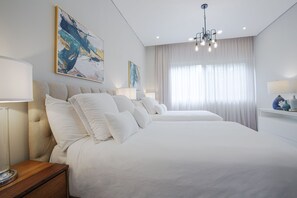 4 dormitorios, tabla de planchar con plancha, wifi y ropa de cama