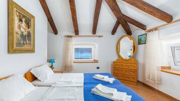 2 habitaciones, wifi gratis y ropa de cama