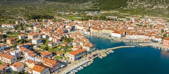 Yacht Life on Solid Ground - Lungomare Valentina