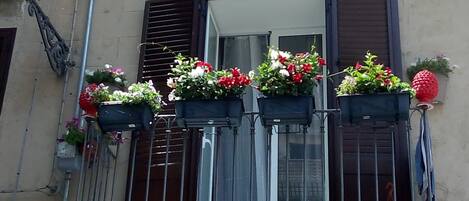 تفاصيل الفندق من الخارج