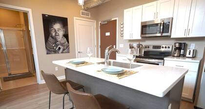 A unique lofty and bright 1 bedroom