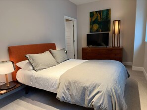 1 多间卧室、办公桌、熨斗/熨衣板、免费 WiFi