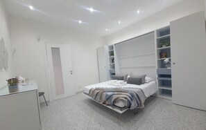 2 chambres, fer et planche à repasser, lit parapluie, Wi-Fi gratuit