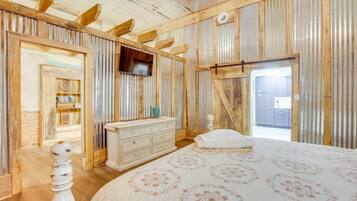 1 bedroom, iron/ironing board, travel crib, internet