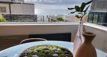 Beach relaxation & activities