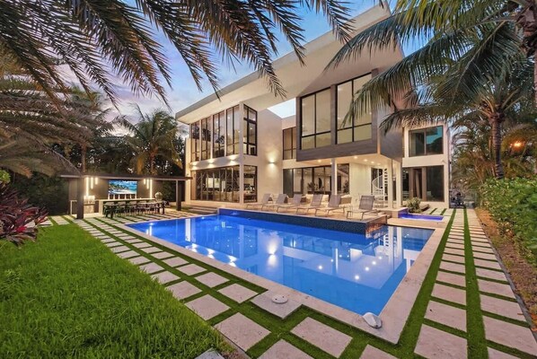 Pool