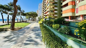 Unclassified image, 3 of 48, button - Mar i Vent 3 CostaBravaSi, On the 1st sea line (Platja d'Aro)