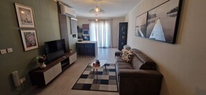 Living area - Centrally located, well equipped, stylish flat.with sea views
(St. Paul's Bay)
