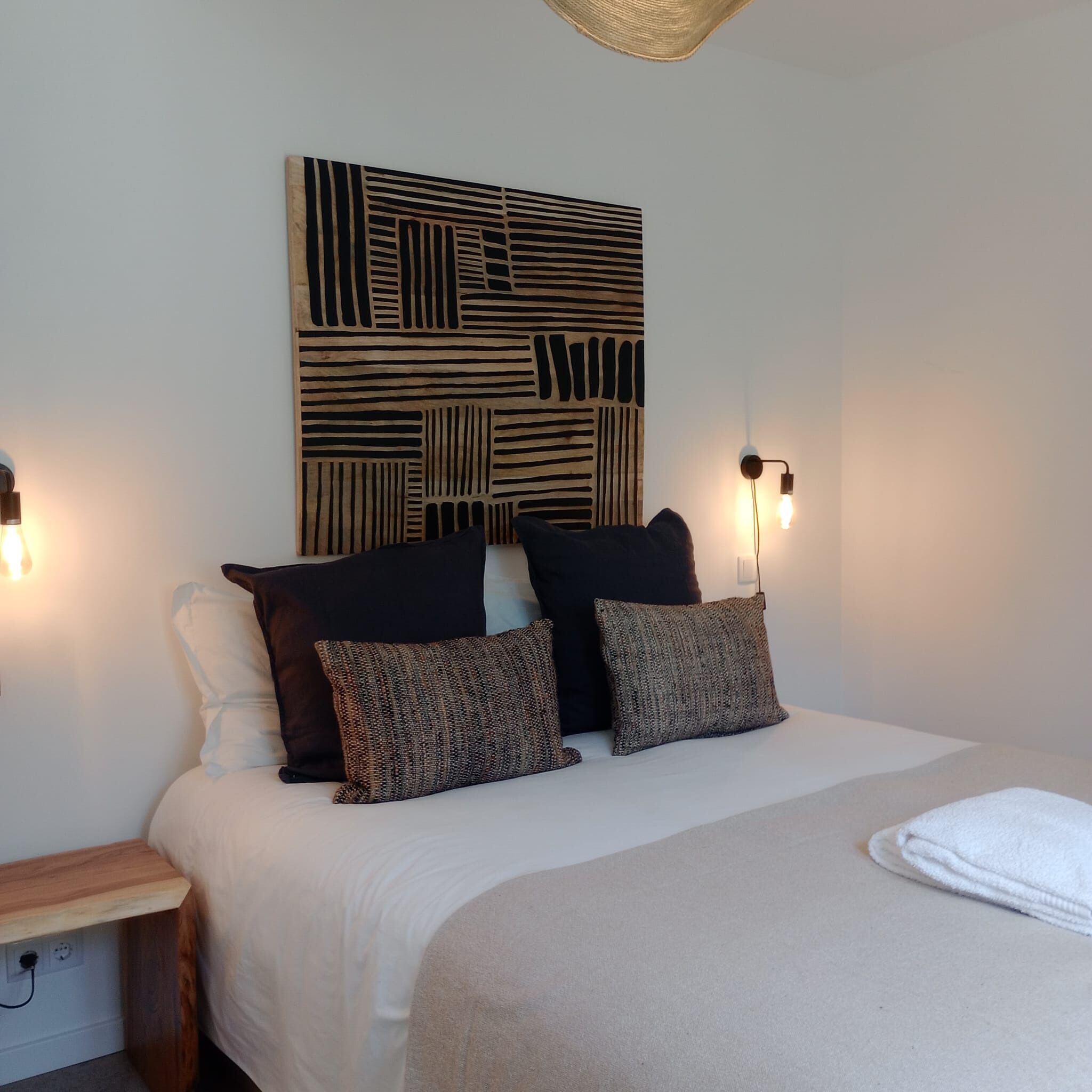 2 chambres, fer et planche à repasser, accès Internet, draps fournis