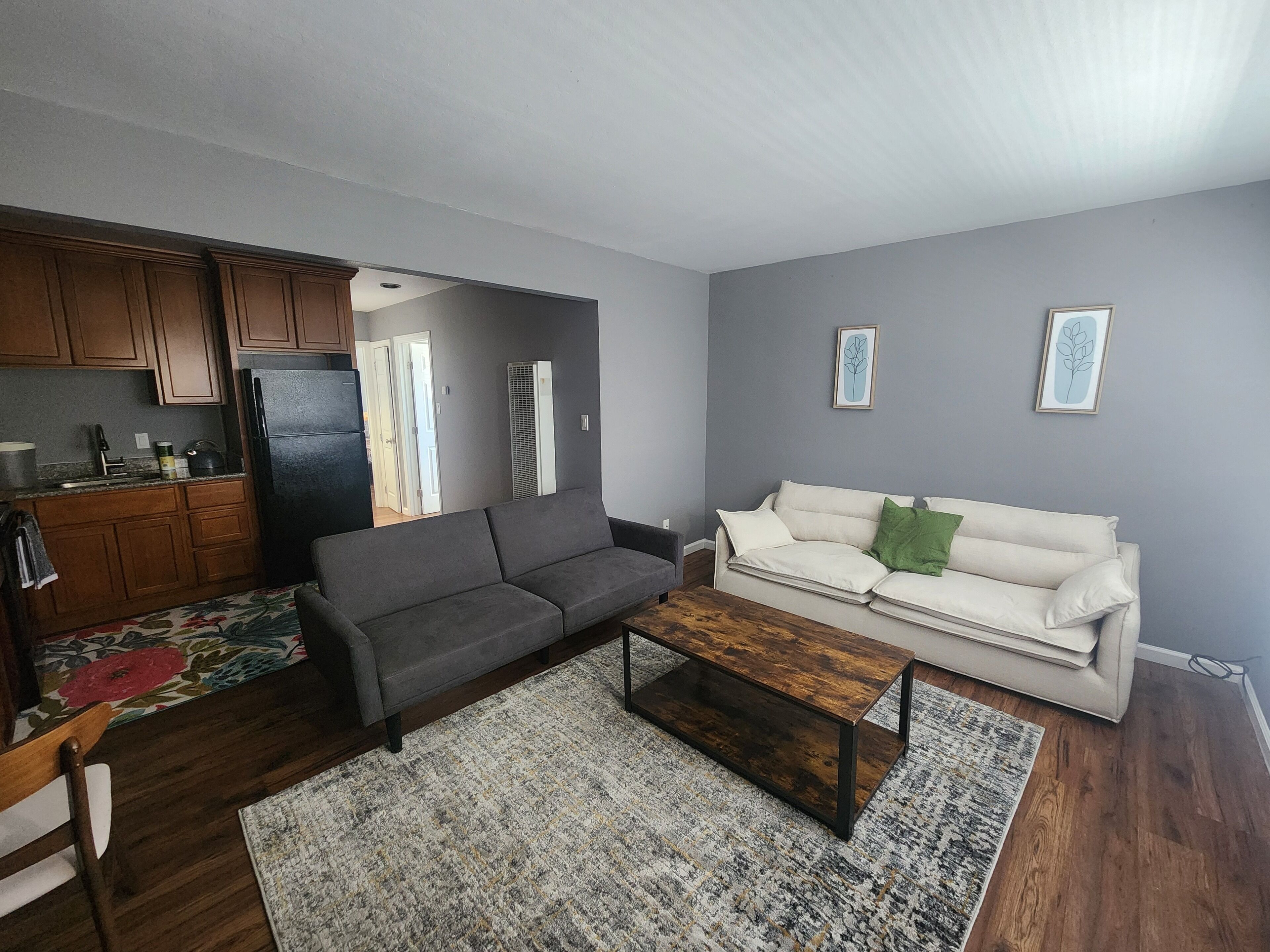 2 BR Albany Hideaway with unbelievable views of the Bay, SF, bridges. Near BART