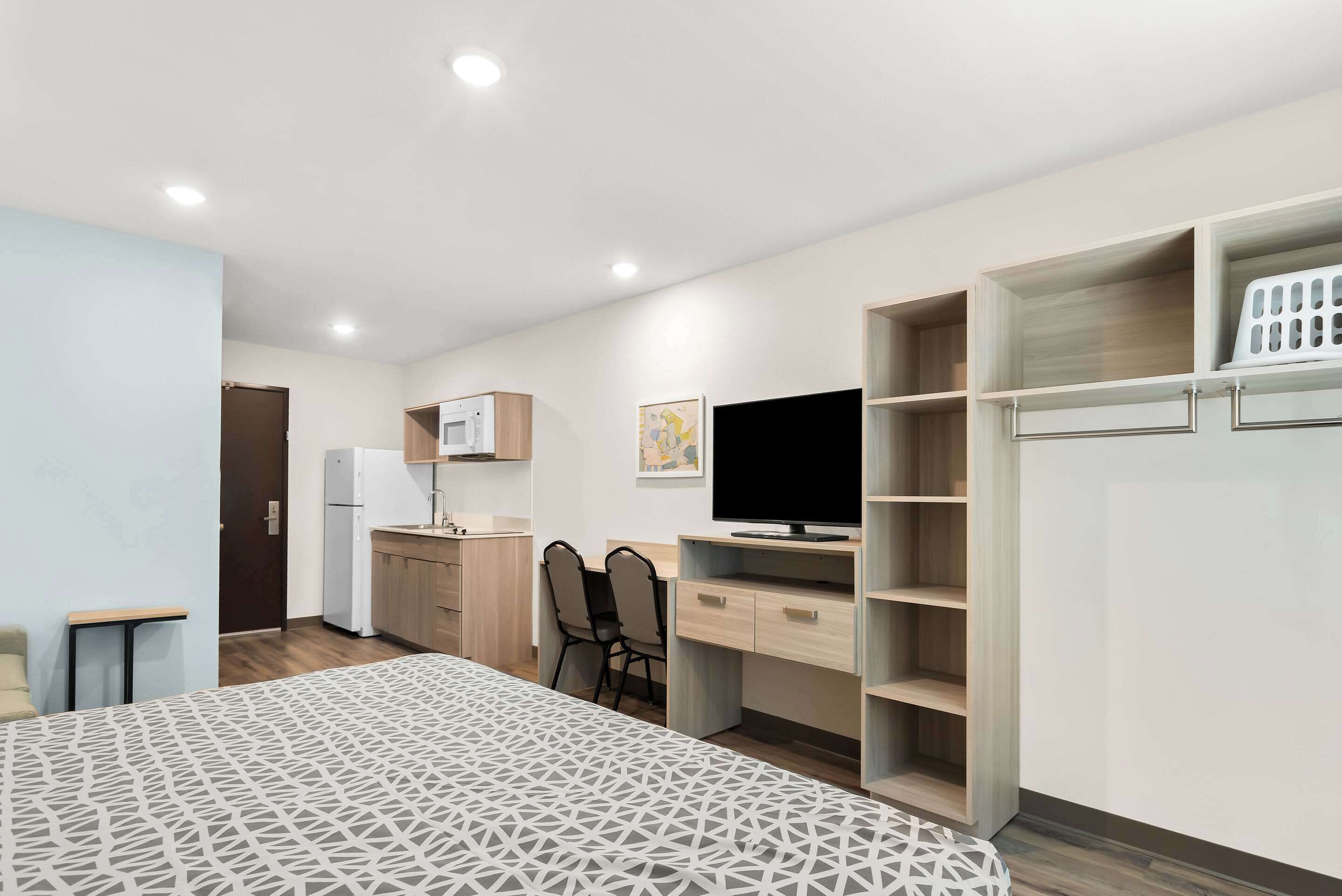 Photo - WoodSpring Suites Savannah West Chatham Parkway