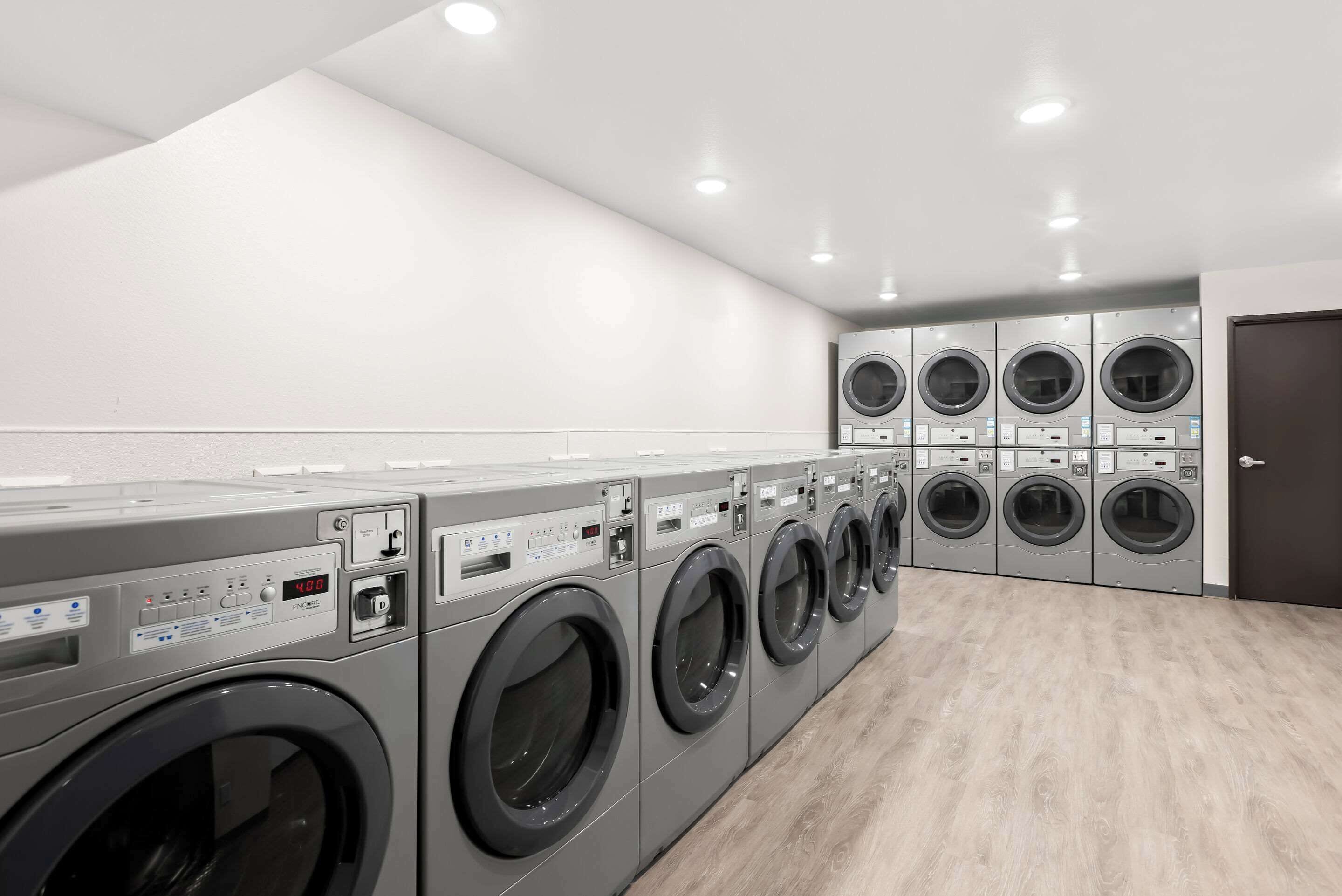 Photo - WoodSpring Suites Savannah West Chatham Parkway