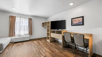 Queen Suite Two Queen Beds Accessible | Pillowtop beds, individually decorated, individually furnished, desk