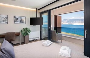 7 Schlafzimmer, Reisekinderbett, kostenloses WLAN, Bettwäsche