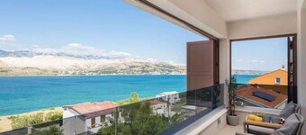 Amazing home in Pag with sauna