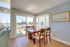 Dining - Sleek Oxnard Townhouse w/ Balconies: Walk to Beach (Oxnard)