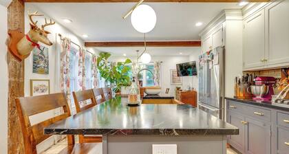 Spacious Family Home in Weston: Yard + Patio