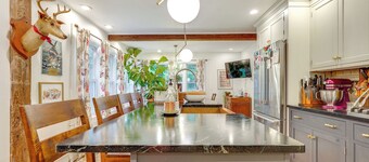 Spacious Family Home in Weston: Yard + Patio