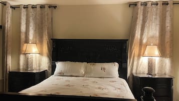 5 bedrooms, iron/ironing board, WiFi, bed sheets
