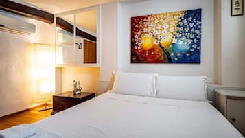 1 chambre, lit parapluie, Wi-Fi, draps fournis