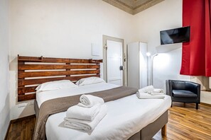 Unclassified image, 3 of 10, button