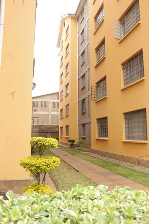 Property grounds - Grey Homes, 2 bedroom apartments along mombasa road, near JKIA & SGR Nairobi (Nairobi)