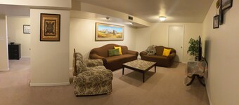 Cottage On The Rocks is a spacious, family friendly home near the Spokane River