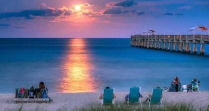2 BR Home Close to The Beach!