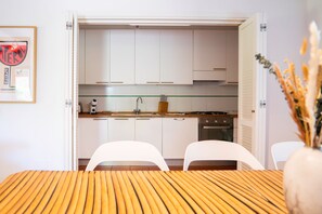 Apartment | 17 bedrooms