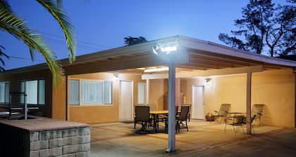 Orchard Oasis: 20 min to Oceano/Pismo Beach, BBQ, Pool Table, King-sized beds