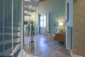 Luokittelematon kuva, 3 kautta 47, painike