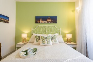 2 bedrooms, iron/ironing board, WiFi - Apartments Florence- Divina (Firenze)