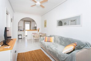 Smart TV - CH Magdalena Pueblo Bravo (Ciudad Quesada) (Ciudad Quesada)