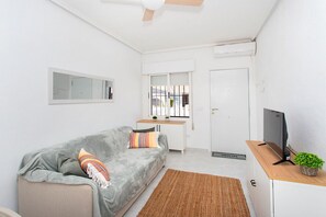 Smart TV - CH Magdalena Pueblo Bravo (Ciudad Quesada) (Ciudad Quesada)