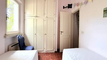 2 habitaciones y ropa de cama