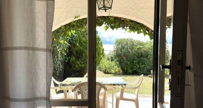 N149 - Numana, three-room villa with garden