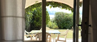 N149 - Numana, three-room villa with garden