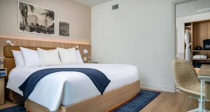 Cityview Two Bedroom Suite with Three Beds