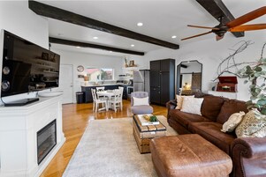 Dream Cottage 1 | Living area | Flat-screen TV, fireplace