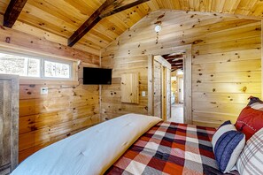 1 bedroom, Internet, bed sheets