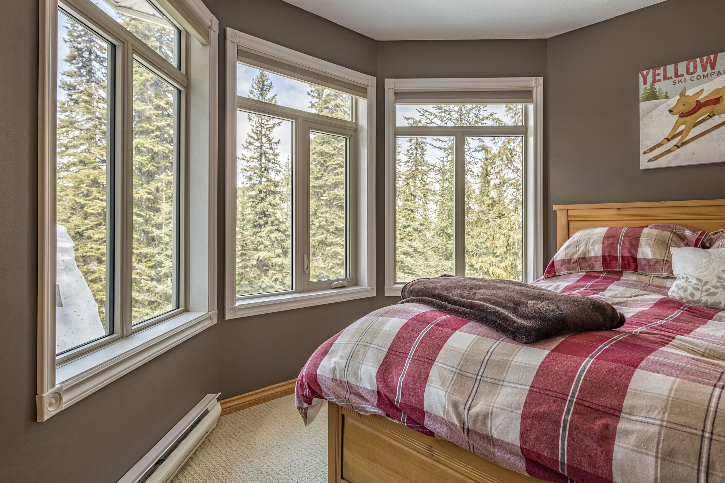 5 chambres, fer et planche à repasser, Wi-Fi gratuit, draps fournis