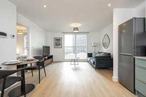 Apartment | 1 bedroom, Internet - Flat in Prime Leeds Location (Leeds)