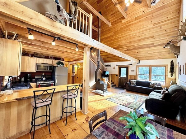 TV - Caddis Ridge Camp - West Forks (West Forks)